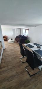 Ferienwohnung-Panoramablick-Küssaberg