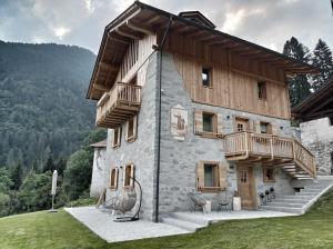 Pimont Alpine Chalet