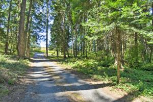 Holiday Home room in Waterfront Home - Easy Access to Olympic Peninsula