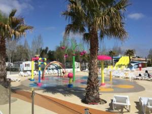 Campings Mobile-home Ma90 Village La Carabasse Vias-Plage : photos des chambres