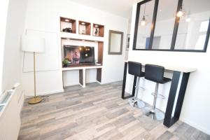 Appartements DESIGN APPART - HYPER CENTRE - TRAM - FREE WIFI - leRelaisdOdile21 : photos des chambres