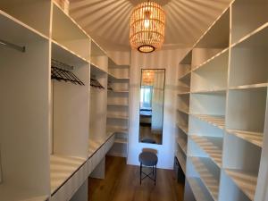 Apartman in Time - Private Parking - 68m2 - 4 regular beds