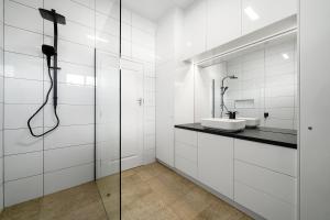 Benson House & Benson Lodge