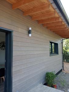 Maisons de vacances La maison en bois : photos des chambres