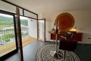 À Bouillon, appartement vintage vue sur le château