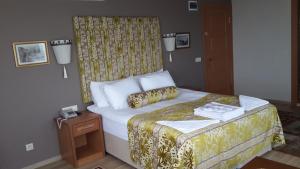 Tashkonak Studio Suites