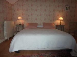 B&B / Chambres d'hotes L'oree du bois : photos des chambres