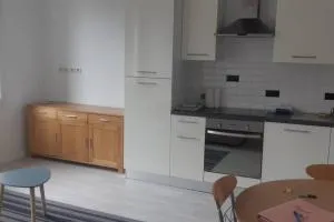 Elbeuf etg1 droite Sweet Home Netflix wifi - Le Bosc-Roger-en-Roumois