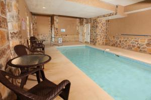 Six-Bedroom House room in Paradise Mountain Pool Lodge