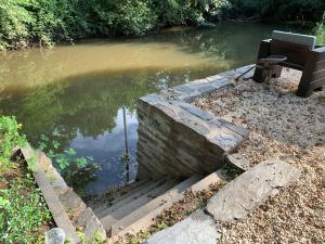 Villas Villa au bord de la Riviere avec Jacuzzi : photos des chambres