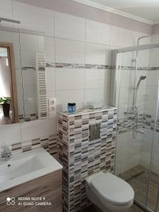 Karos Bianco Apartmanház