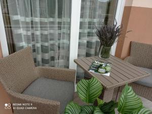 Karos Bianco Apartmanház