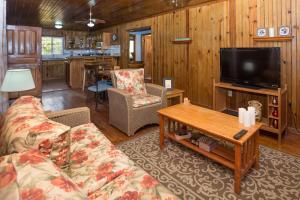 Roatan Ocean View- 2nd floor apts