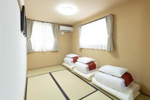 NAGAHORI HAIRU DOTONBORI CONDO