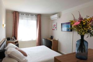 Hotels Azur Hotel : photos des chambres