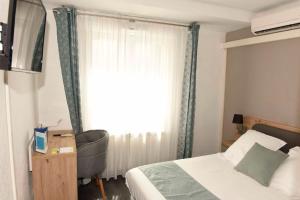 Hotels Azur Hotel : photos des chambres