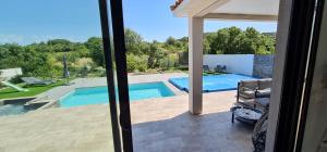 Villas Magnifique villa au calme avec piscine et jacuzzi chauffees : photos des chambres