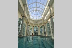 Grand florida Seaview-1BR-Step to jomtien beach