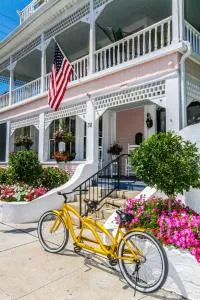 The Kenwood Inn Oldest Bed and Breakfast, St Augustine Historic District - St. Augustine