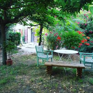 Maisons de vacances La Grangette Grange renovee 100m2 terrasse privative,10 min mer : photos des chambres
