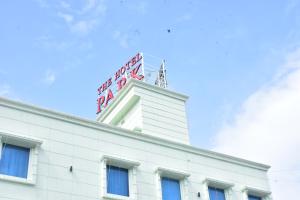 THE HOTEL PARK