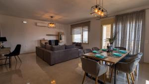 Azur Horizon Oceanview House