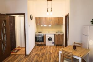 Ultracentral Apartament with Balcony - Old Town