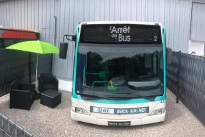 Maisons de vacances L'Arret de Bus 2 Insolite & SPA : photos des chambres
