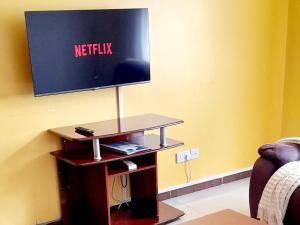 Essys Furnished Homes Nakuru with pool & GYM