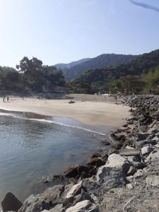 Chalé Praia Boiçucanga wi fi piscina Village Mirante Litoral Norte SP