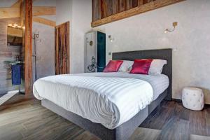 Chalets Chalet Les Brevins - OVO Network : photos des chambres