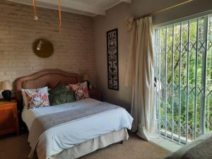 Fisant, Bokmakierie and Hoephoep Guest House