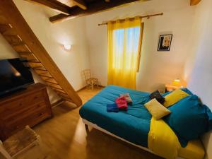 B&B / Chambres d'hotes Maison LGBT des Monts Bleus : photos des chambres