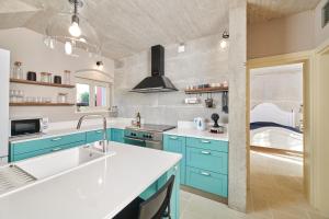 VILLA MEDITERANEA 