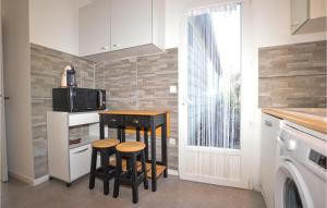 Awesome Home In Petreto Bicchisano