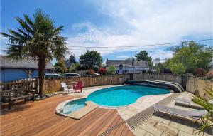 Maisons de vacances Nice home in Crossac with 3 Bedrooms, WiFi and Outdoor swimming pool : photos des chambres