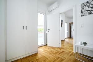 Majestic Flat with Huge Terrace in the City Center