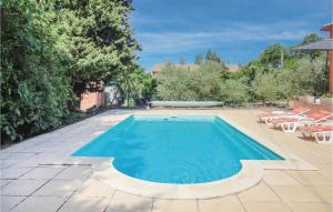 Maisons de vacances Awesome Home In Bdarieux With Wifi, Private Swimming Pool And Outdoor Swimming Pool : photos des chambres