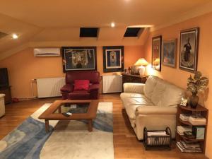 Loli Caffe Apartment