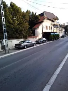 Loli Caffe Apartment - Oblačina