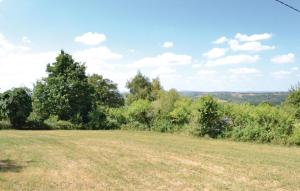 Maisons de vacances Two-Bedroom Holiday Home in St. Bressou : photos des chambres