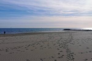 Le Maurice - Air conditioning parking and seaside!