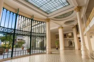 Apartment in historical center of Vichy palais Belle Époque ,International - Thiers