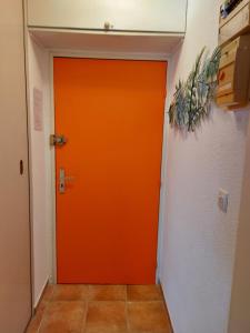 T2-CLIM-FIBRE-GARAGE 2,30 x 4,95 x 1,90 à LA FAVIERE