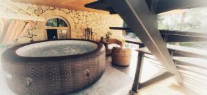Villa Neli, Palazzolo Acreide, Siracusa, Hot Tub, Wi-Fi & Parking