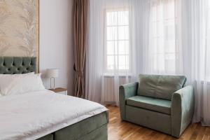 pedestrian street in city center for comfortable and beautiful stay withcomodities within walking distance