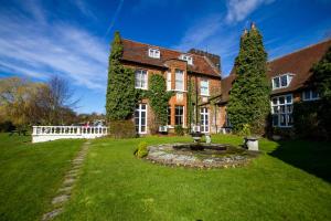 Mercure Letchworth Hall Hotel