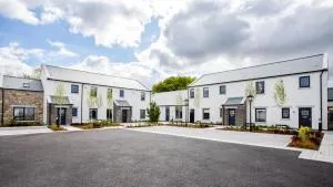 Hilltown Lodges No4 - Bannvale