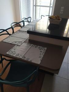 Conforto em Condomínio Frente Mar