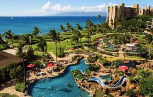 LUXURY mountain view resort condo with large private balcony